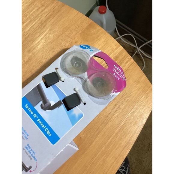 SafeFit SafeTemp Baby Car Sun Shades, White Hot Heat Alert Tab Pack Of Two - Picture 3 of 7